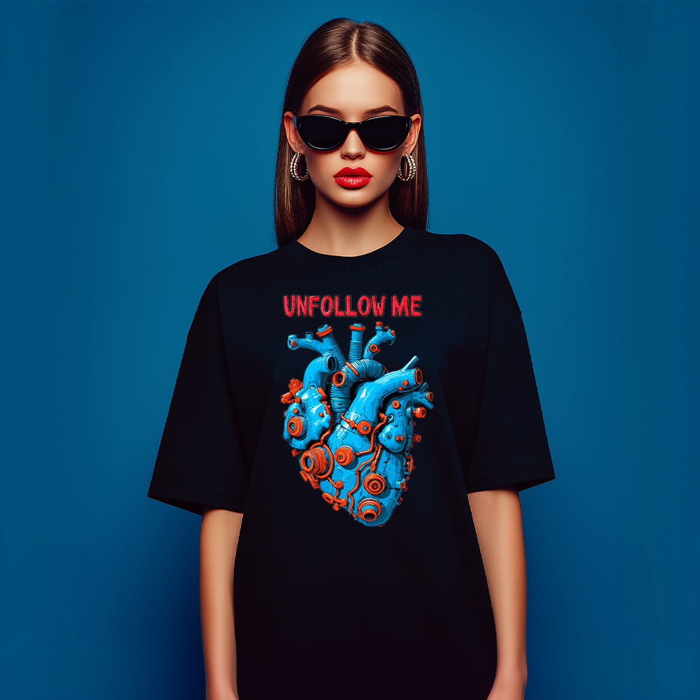 UNFOLLOW ME | Heavy Oversize T-Shirt (240g/m²) | Hochwertiger Deutscher Druck - AZ-A0108